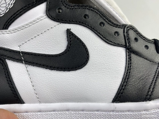 555088-010 1 Jordan (2014) Air Retro Black White 0927